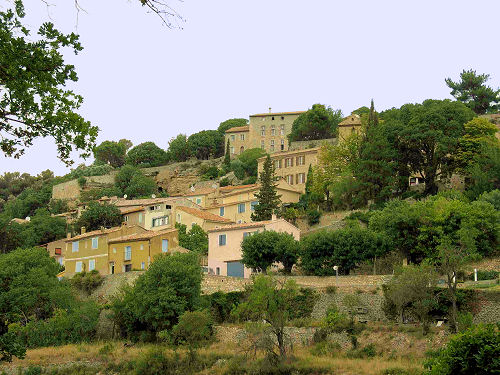 La-Roque-sur-Pernes - Vaucluse - Luberon Provence