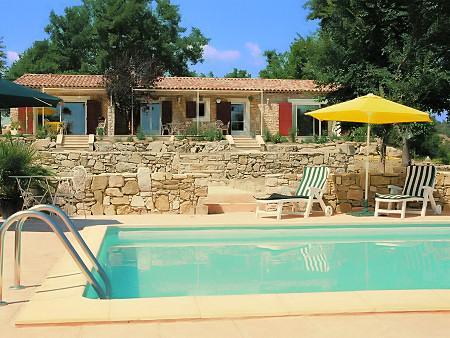 Huisje met zwembad voor 2/4 personen in de Provence