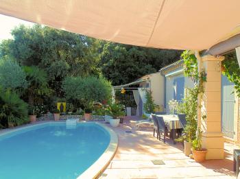 Bed & breakfast in de Provence in een villa met zwembad