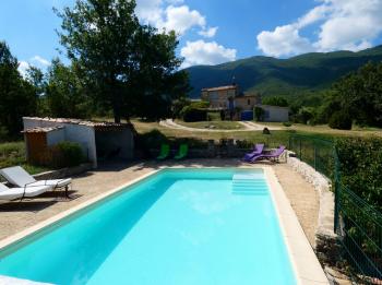 Gite met zwembad in de Luberon (Provence)