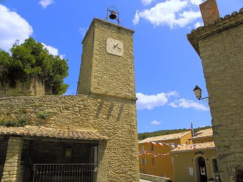 Saumane-de-Vaucluse - Vaucluse - Luberon Provence